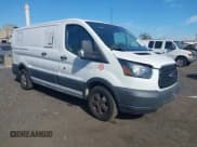 ✅ 2018 Ford Transit • VIN: 1FTYE1ZM2JKA33023 • Лот: 43375318. Опубликован ранее на IAAI с пробегом 197 922 миль. Бесплатный доступ к архиву аукционных продаж из США и подробный отчёт об истории автомобиля на DreamBid. Изображение 1.