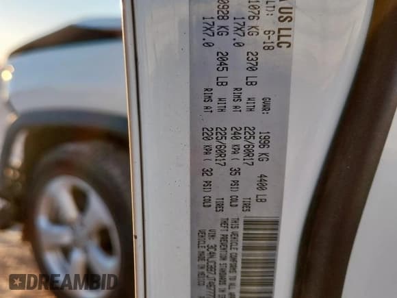 ✅ 2018 Jeep Compass Latitude • VIN: 3C4NJCBB7JT467777 • Lot: 82245775. Wystawiony na Copart z przebiegiem 111 623 mil. Bezpłatny archiwum sprzedaży aukcyjnych z USA i szczegółowy raport historii pojazdu na DreamBid. Zdjęcie 14.