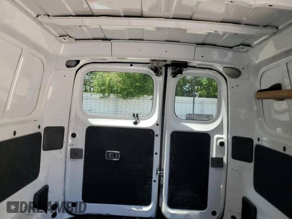 2015 Chevrolet City Express Cargo LT с VIN 3N63M0ZN2FK721791, выставлен на аукционе Copart как лот 52941295 с пробегом 185 032 миль миль и Списание • Salvage title. История ставок и продаж доступна на DreamBid. Изображение 10.