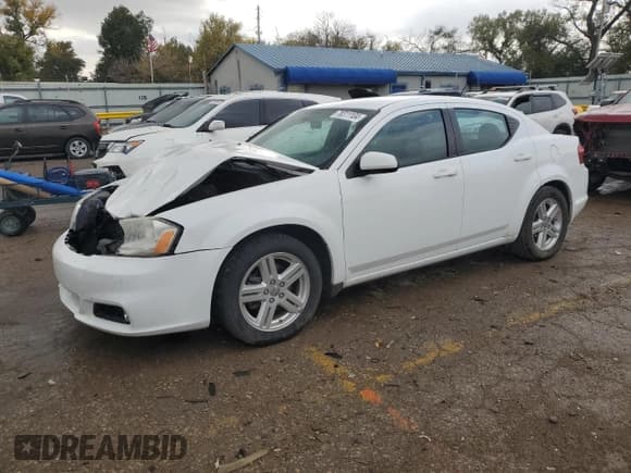 ✅ 2014 Dodge Avenger SXT • VIN: 1C3CDZCB6EN163771 • Lot: 78311104. Wystawiony na Copart z przebiegiem 177 911 mil. Bezpłatny archiwum sprzedaży aukcyjnych z USA i szczegółowy raport historii pojazdu na DreamBid. Zdjęcie 1.