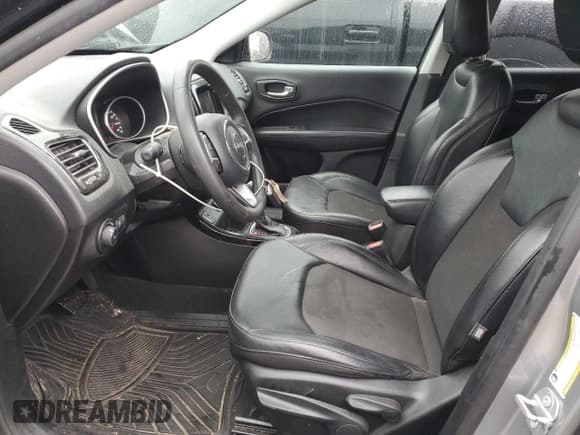 ✅ 2021 Jeep Compass Latitude • VIN: 3C4NJCBB9MT587259 • Lot: 43645275. Wystawiony na Copart z przebiegiem 85 034 mil. Bezpłatny archiwum sprzedaży aukcyjnych z USA i szczegółowy raport historii pojazdu na DreamBid. Zdjęcie 7.