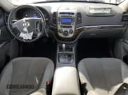 ✅ 2011 Hyundai Santa Fe SE • VIN: 5XYZHDAG5BG031471 • Lot: 79471314. Listed on Copart with 151,203 mi. Free auction sales archive from the USA and detailed vehicle history report at DreamBid. Image 8.