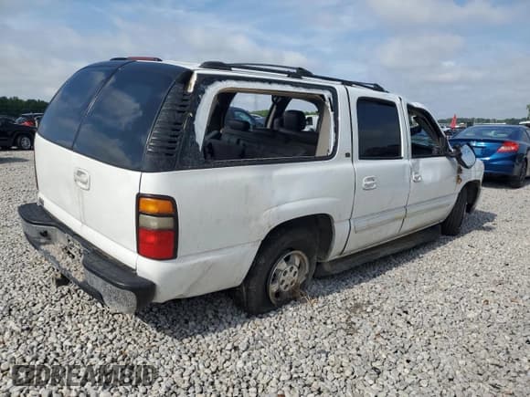 ✅ 2004 Chevrolet Suburban LT • VIN: 3GNEC16T64G265308 • Лот: 62347325. Опубликован ранее на Copart с пробегом Не указан. Бесплатный доступ к архиву аукционных продаж из США и подробный отчёт об истории автомобиля на DreamBid. Изображение 3.