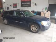 ✅ 2005 Dodge Magnum SE • VIN: 2D4FV48V75H680066 • Lot: 43787551. Listed on IAAI with 213,809 mi. Free auction sales archive from the USA and detailed vehicle history report at DreamBid. Image 1.