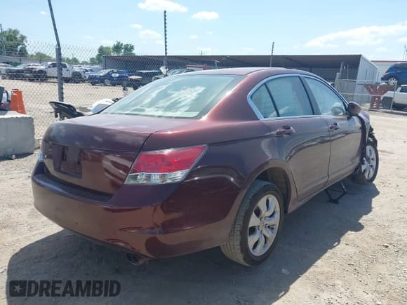 ✅ 2010 Honda Accord EX • VIN: 1HGCP2F79AA015828 • Лот: 42853498. Опубликован ранее на IAAI с пробегом 130 684 миль. Бесплатный доступ к архиву аукционных продаж из США и подробный отчёт об истории автомобиля на DreamBid. Изображение 4.