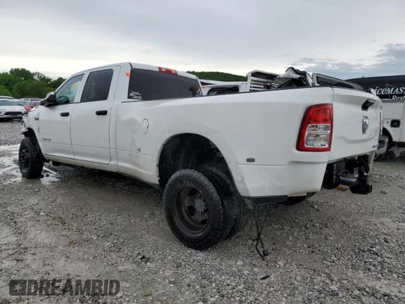 ✅ 2022 Ram 3500 Tradesman • VIN: 3C63RRGJ1NG175020 • Lot: 55149715. Listed on Copart with 92,405 mi. Free auction sales archive from the USA and detailed vehicle history report at DreamBid. Image 2.