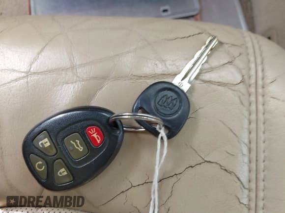 ✅ 2012 Buick Enclave Premium • VIN: 5GAKRDED0CJ399865 • Лот: 43726895. Опубликован ранее на IAAI с пробегом 161 057 миль. Бесплатный доступ к архиву аукционных продаж из США и подробный отчёт об истории автомобиля на DreamBid. Изображение 11.