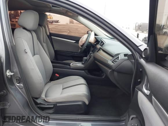 ✅ 2016 Honda Civic EX-T • VIN: 2HGFC1F32GH630666 • Lot: 43667965. Listed on IAAI with 140,551 mi. Free auction sales archive from the USA and detailed vehicle history report at DreamBid. Image 5.