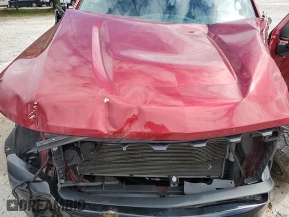 ✅ 2019 Chevrolet Silverado 1500 Custom Trail Boss • VIN: 1GCRYCEFXKZ285903 • Lot: 72980614. Wystawiony na Copart z przebiegiem Nie podano. Bezpłatny archiwum sprzedaży aukcyjnych z USA i szczegółowy raport historii pojazdu na DreamBid. Zdjęcie 13.