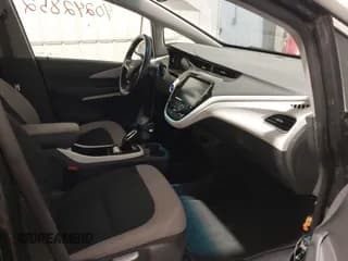 ✅ 2021 Chevrolet Bolt EV LT • VIN: 1G1FY6S00M4102263 • Lot: 40242852. Wystawiony na IAAI z przebiegiem 36 467 mil. Bezpłatny archiwum sprzedaży aukcyjnych z USA i szczegółowy raport historii pojazdu na DreamBid. Zdjęcie 5.