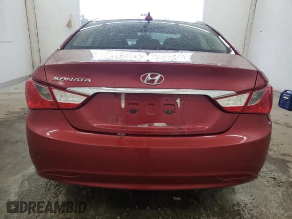 ✅ 2012 Hyundai Sonata GLS • VIN: 5NPEB4AC4CH355597 • Lot: 73150984. Listed on Copart with 135,740 mi. Free auction sales archive from the USA and detailed vehicle history report at DreamBid. Image 6.