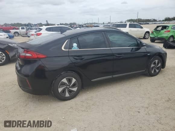 2017 Hyundai Ioniq SEL с VIN KMHC75LC6HU018983, выставлен на аукционе Copart как лот 79700194 с пробегом 87 137 миль миль и Списание • Salvage title. История ставок и продаж доступна на DreamBid. Изображение 3.