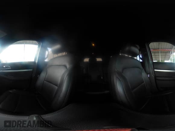 ✅ 2016 Ford Explorer XLT • VIN: 1FM5K8D84GGA42036 • Lot: 42216367. Wystawiony na IAAI z przebiegiem 82 413 mil. Bezpłatny archiwum sprzedaży aukcyjnych z USA i szczegółowy raport historii pojazdu na DreamBid. Zdjęcie 19.