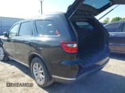 ✅ 2019 Dodge Durango SXT Plus • VIN: 1C4RDJAG7KC585514 • Lot: 42233631. Wystawiony na IAAI z przebiegiem 135 496 mil. Bezpłatny archiwum sprzedaży aukcyjnych z USA i szczegółowy raport historii pojazdu na DreamBid. Zdjęcie 3.