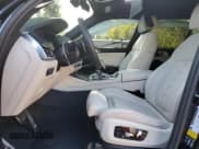 ✅ 2021 BMW X5 xDrive40i • VIN: 5UXCR6C07M9H79398 • Lot: 55346775. Wystawiony na Copart z przebiegiem Nie podano. Bezpłatny archiwum sprzedaży aukcyjnych z USA i szczegółowy raport historii pojazdu na DreamBid. Zdjęcie 7.