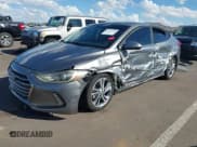 ✅ 2017 Hyundai Elantra SE • VIN: KMHD84LF9HU148598 • Lot: 43215408. Wystawiony na IAAI z przebiegiem 109 286 mil. Bezpłatny archiwum sprzedaży aukcyjnych z USA i szczegółowy raport historii pojazdu na DreamBid. Zdjęcie 17.