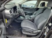 ✅ 2017 Kia Sorento L • VIN: 5XYPG4A37HG264655 • Lot: 85334815. Listed on Copart with 88,994 mi. Free auction sales archive from the USA and detailed vehicle history report at DreamBid. Image 7.