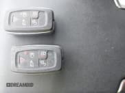 ✅ 2011 Land Rover LR4 HSE • VIN: SALAG2D42BA565770 • Lot: 42449944. Listed on IAAI with 144,234 mi. Free auction sales archive from the USA and detailed vehicle history report at DreamBid. Image 11.