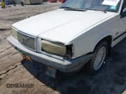 ✅ 1991 Volvo 740 • VIN: YV1FA8842M2506866 • Lot: 42076046. Wystawiony na IAAI z przebiegiem 126 781 mil. Bezpłatny archiwum sprzedaży aukcyjnych z USA i szczegółowy raport historii pojazdu na DreamBid. Zdjęcie 6.