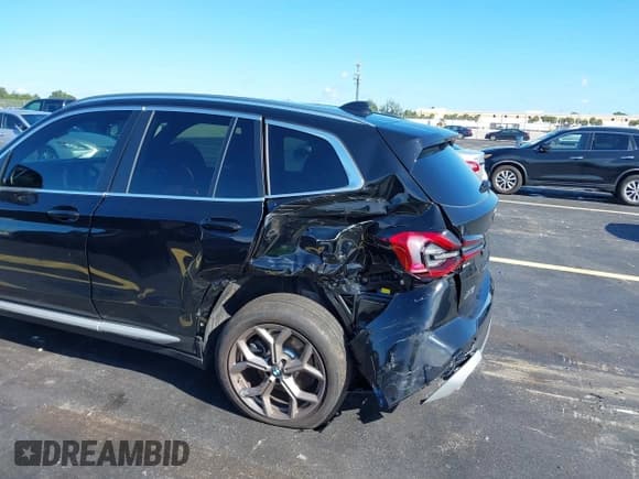 ✅ 2024 BMW X3 sDrive30i • VIN: WBX47DP05RN313770 • Lot: 43221835. Listed on IAAI with 5,328 mi. Free auction sales archive from the USA and detailed vehicle history report at DreamBid. Image 6.