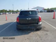 ✅ 2015 MINI Countryman • VIN: WMWZB3C52FWR42872 • Лот: 42368351. Опубликован ранее на IAAI с пробегом 111 648 миль. Бесплатный доступ к архиву аукционных продаж из США и подробный отчёт об истории автомобиля на DreamBid. Изображение 17.