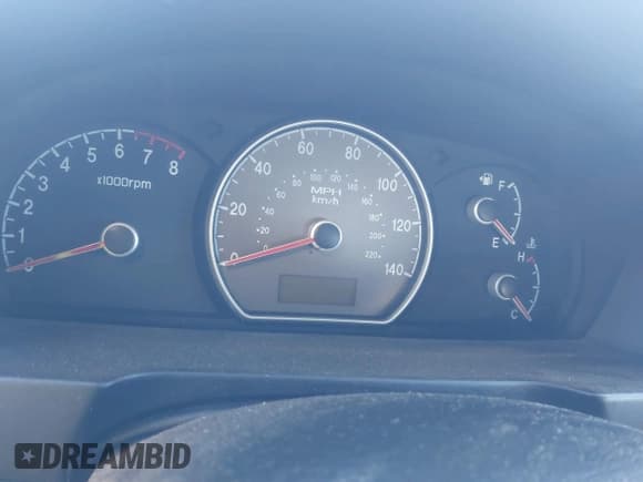 ✅ 2009 Hyundai Elantra GLS • VIN: KMHDU46D19U632496 • Lot: 43796791. Wystawiony na IAAI z przebiegiem 164 760 mil. Bezpłatny archiwum sprzedaży aukcyjnych z USA i szczegółowy raport historii pojazdu na DreamBid. Zdjęcie 7.