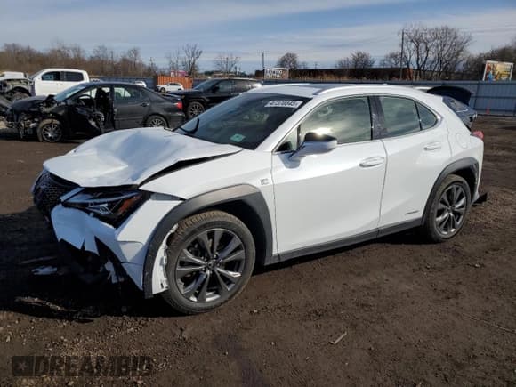 ✅ 2020 Lexus UX 250h F Sport • VIN: JTHR9JBH5L2032813 • Lot: 47370345. Listed on Copart with 54,938 mi. Free auction sales archive from the USA and detailed vehicle history report at DreamBid. Image 1.