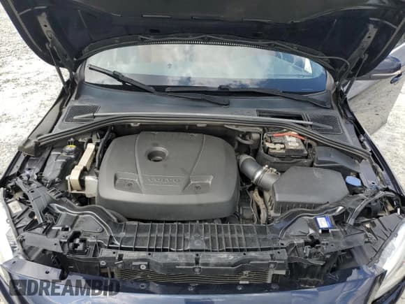 ✅ 2017 Volvo V60 Premier • VIN: YV140MEK8H1360233 • Лот: 65521015. Опубликован ранее на Copart с пробегом 138 756 миль. Бесплатный доступ к архиву аукционных продаж из США и подробный отчёт об истории автомобиля на DreamBid. Изображение 11.