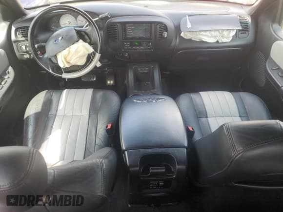 ✅ 2003 Ford F-150 Harley-Davidson • VIN: 1FTRW07373KD66326 • Lot: 59382485. Listed on Copart with 84,079 mi. Free auction sales archive from the USA and detailed vehicle history report at DreamBid. Image 8.