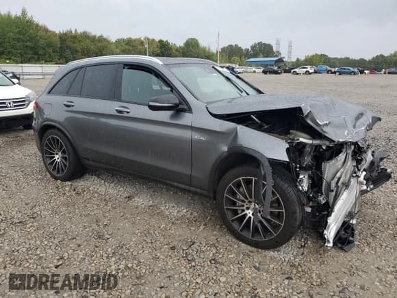 ✅ 2019 Mercedes-Benz GLC 43 AMG • VIN: WDC0G6EB4KF543192 • Lot: 81709475. Listed on Copart with 9,606 mi. Free auction sales archive from the USA and detailed vehicle history report at DreamBid. Image 4.