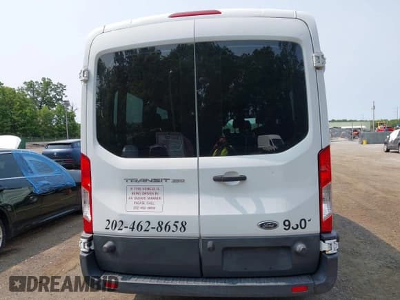 ✅ 2015 Ford Transit XLT • VIN: 1FBAX2CG7FKA10515 • Lot: 42424182. Wystawiony na IAAI z przebiegiem 8 962 mil. Bezpłatny archiwum sprzedaży aukcyjnych z USA i szczegółowy raport historii pojazdu na DreamBid. Zdjęcie 16.