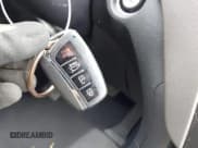 ✅ 2017 Hyundai Santa Fe Limited Ultimate • VIN: KM8SR4HF1HU214056 • Лот: 42915264. Опубликован ранее на IAAI с пробегом 128 407 миль. Бесплатный доступ к архиву аукционных продаж из США и подробный отчёт об истории автомобиля на DreamBid. Изображение 11.