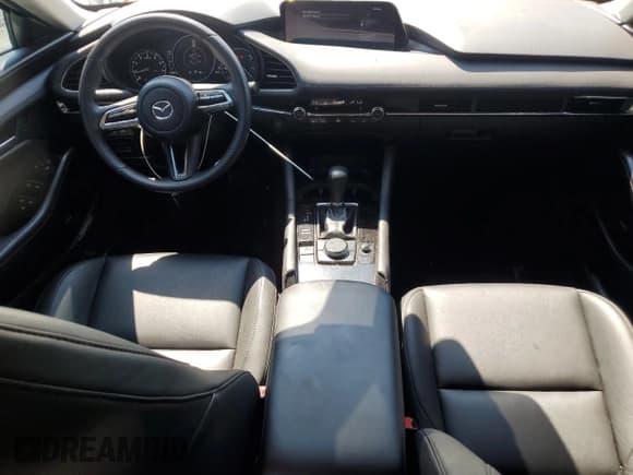 ✅ 2021 Mazda 3 Preferred • VIN: 3MZBPBCL7MM252107 • Lot: 63917295. Listed on Copart with 47,960 mi. Free auction sales archive from the USA and detailed vehicle history report at DreamBid. Image 8.
