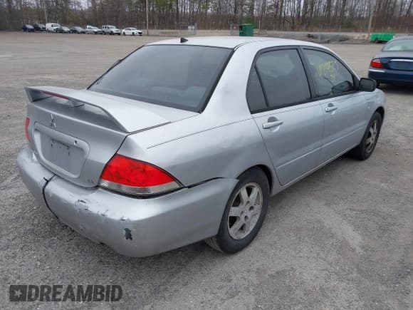 ✅ 2004 Mitsubishi Lancer LS • VIN: JA3AJ36E44U020349 • Lot: 41714325. Listed on IAAI with Not provided. Free auction sales archive from the USA and detailed vehicle history report at DreamBid. Image 4.