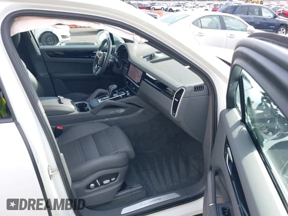 ✅ 2021 Porsche Cayenne • VIN: WP1AA2AY9MDA04949 • Лот: 43527174. Опубликован ранее на IAAI с пробегом 36 089 миль. Бесплатный доступ к архиву аукционных продаж из США и подробный отчёт об истории автомобиля на DreamBid. Изображение 5.