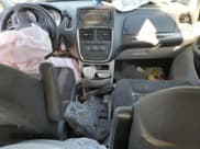 ✅ 2020 Dodge Grand Caravan SE Plus • VIN: 2C4RDGBG4LR246915 • Lot: 85847165. Wystawiony na Copart z przebiegiem Nie podano. Bezpłatny archiwum sprzedaży aukcyjnych z USA i szczegółowy raport historii pojazdu na DreamBid. Zdjęcie 8.