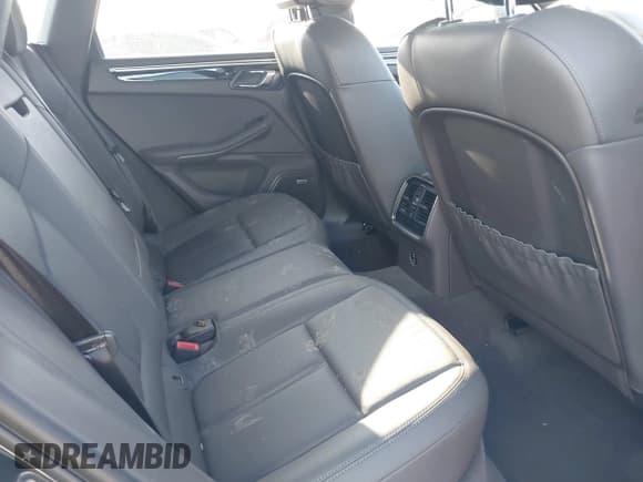 ✅ 2021 Porsche Macan • VIN: WP1AA2A56MLB13767 • Lot: 42691523. Wystawiony na IAAI z przebiegiem 54 658 mil. Bezpłatny archiwum sprzedaży aukcyjnych z USA i szczegółowy raport historii pojazdu na DreamBid. Zdjęcie 8.