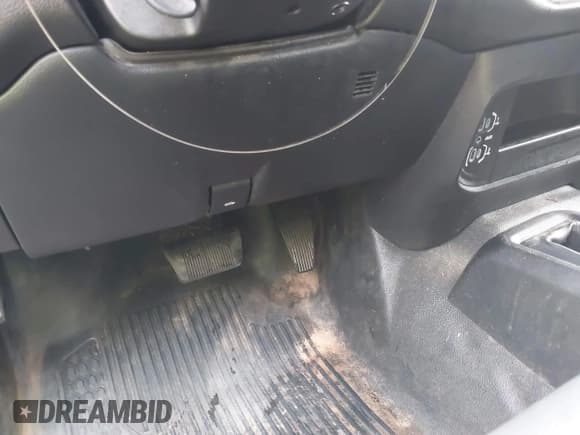 ✅ 2021 Ram 2500 Tradesman • VIN: 3C6UR5HL0MG648241 • Лот: 40782479. Опубликован ранее на IAAI с пробегом 57 033 миль. Бесплатный доступ к архиву аукционных продаж из США и подробный отчёт об истории автомобиля на DreamBid. Изображение 11.