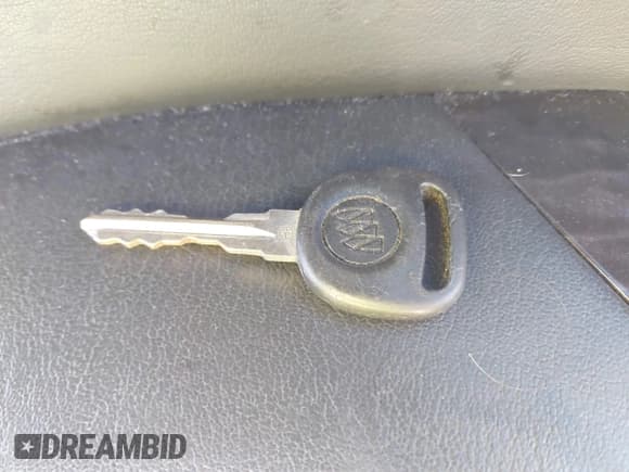 ✅ 2015 Buick Enclave Leather • VIN: 5GAKVBKD4FJ116893 • Лот: 43323864. Опубликован ранее на IAAI с пробегом 74 722 миль. Бесплатный доступ к архиву аукционных продаж из США и подробный отчёт об истории автомобиля на DreamBid. Изображение 11.