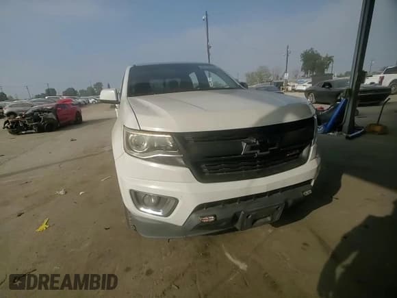 ✅ 2018 Chevrolet Colorado 2WD Z71 • VIN: 1GCGSDE12J1207633 • Lot: 83115504. Wystawiony na Copart z przebiegiem 25 088 mil. Bezpłatny archiwum sprzedaży aukcyjnych z USA i szczegółowy raport historii pojazdu na DreamBid. Zdjęcie 11.