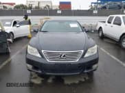✅ 2010 Lexus LS 460 • VIN: JTHCL5EF2A5007842 • Лот: 41762378. Опубликован ранее на IAAI с пробегом 102 284 миль. Бесплатный доступ к архиву аукционных продаж из США и подробный отчёт об истории автомобиля на DreamBid. Изображение 12.