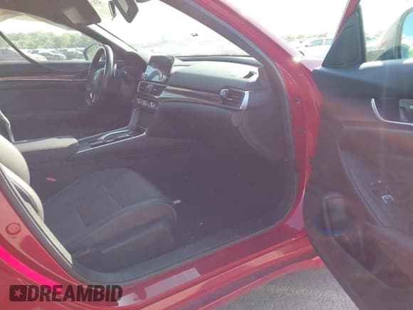 ✅ 2020 Honda Accord Sport • VIN: 1HGCV2F35LA017727 • Lot: 43135118. Listed on IAAI with 42,606 mi. Free auction sales archive from the USA and detailed vehicle history report at DreamBid. Image 5.