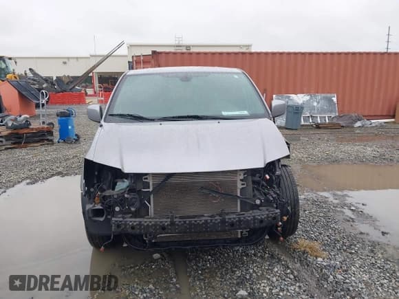 ✅ 2020 Dodge Grand Caravan SXT • VIN: 2C4RDGCG5LR249028 • Лот: 43429696. Опубликован ранее на IAAI с пробегом 92 000 миль. Бесплатный доступ к архиву аукционных продаж из США и подробный отчёт об истории автомобиля на DreamBid. Изображение 12.