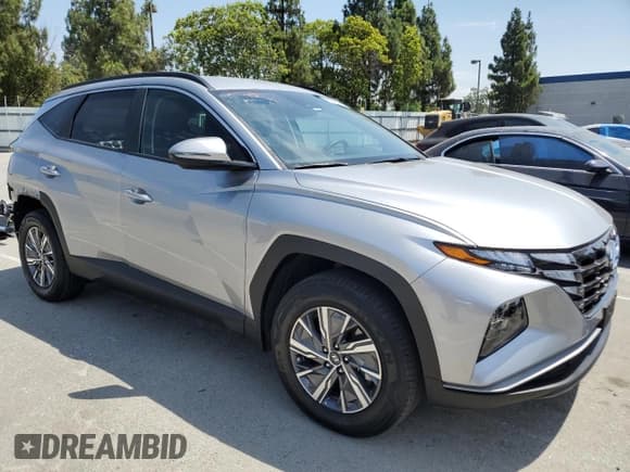 ✅ 2023 Hyundai Tucson Blue • VIN: KM8JBCA1XPU100368 • Lot: 66789874. Wystawiony na Copart z przebiegiem 21 105 mil. Bezpłatny archiwum sprzedaży aukcyjnych z USA i szczegółowy raport historii pojazdu na DreamBid. Zdjęcie 4.