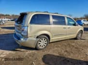 ✅ 2011 Chrysler Town & Country Touring L • VIN: 2A4RR8DG8BR614770 • Lot: 95871545. Wystawiony na Copart z przebiegiem 226 852 mil. Bezpłatny archiwum sprzedaży aukcyjnych z USA i szczegółowy raport historii pojazdu na DreamBid. Zdjęcie 3.