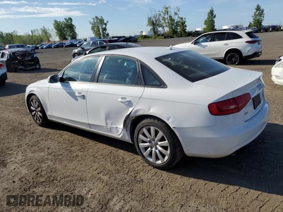 ✅ 2014 Audi A4 Komfort • VIN: WAUBFCFL0EN005040 • Лот: 69862995. Опубликован ранее на Copart с пробегом 191 582 миль. Бесплатный доступ к архиву аукционных продаж из США и подробный отчёт об истории автомобиля на DreamBid. Изображение 2.