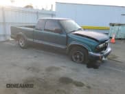 ✅ 1998 Chevrolet S-10 LS • VIN: 1GCCS19X2W8119191 • Лот: 47987845. Опубликован ранее на Copart с пробегом 122 417 миль. Бесплатный доступ к архиву аукционных продаж из США и подробный отчёт об истории автомобиля на DreamBid. Изображение 4.