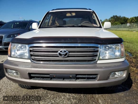 ✅ 2003 Toyota Land Cruiser • VIN: JTEHT05J932033529 • Лот: 73855214. Опубликован ранее на Copart с пробегом Не указан. Бесплатный доступ к архиву аукционных продаж из США и подробный отчёт об истории автомобиля на DreamBid. Изображение 5.