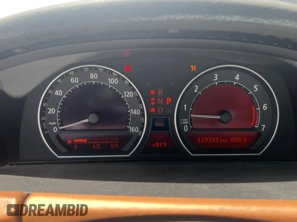 ✅ 2006 BMW 7 Series 750i • VIN: WBAHL83586DT05258 • Лот: 63863055. Опубликован ранее на Copart с пробегом 129 393 миль. Бесплатный доступ к архиву аукционных продаж из США и подробный отчёт об истории автомобиля на DreamBid. Изображение 8.