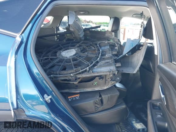 ✅ 2021 GMC Terrain SLT • VIN: 3GKALVEV0ML312636 • Лот: 43415611. Опубликован ранее на IAAI с пробегом 76 769 миль. Бесплатный доступ к архиву аукционных продаж из США и подробный отчёт об истории автомобиля на DreamBid. Изображение 8.